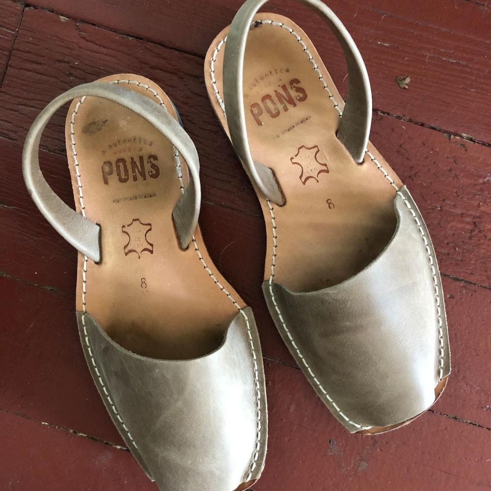 PONS Avarcas Taupe Size 8